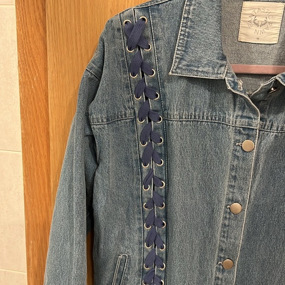 NEW FANTASTIC FAWN BRAND NEW JEAN JACKET - Picture 4 of 6